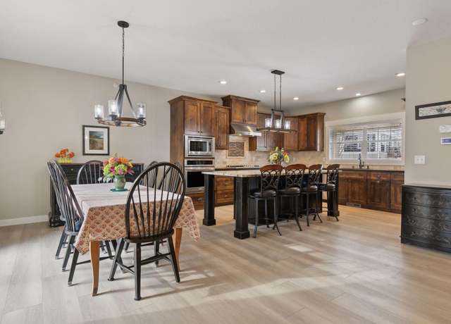 Property at 15653 Cobblestone Lake Pkwy, Apple Valley, MN 55124, 3 beds, 3 baths