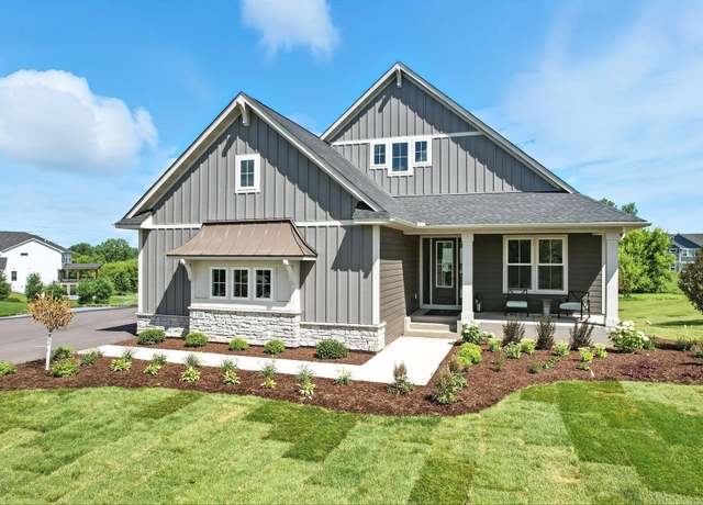 Property at 718 Crest Curv, Troy Twp, WI 54016, 4 beds, 3 baths
