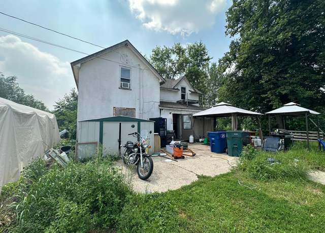 Property at 351 5th St E, Browerville, MN 56438, 4 beds, 1 bath