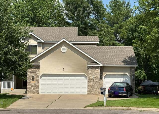 Property at 93 10th St S, Sartell, MN 56377, 4 beds, 3 baths