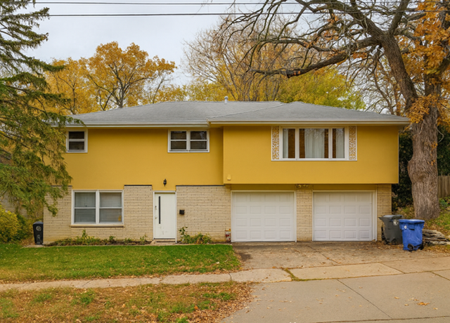 Property at 774 Aldine St, Saint Paul, MN 55104, 4 beds, 3 baths