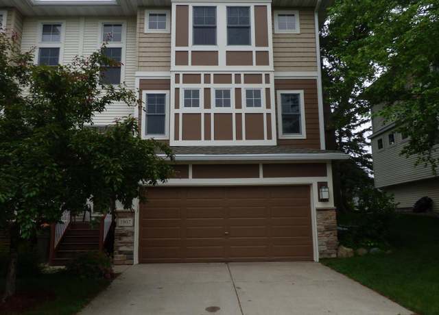 Property at 1907 Red Maple Ln, Northfield, MN 55057, 2 beds, 3 baths
