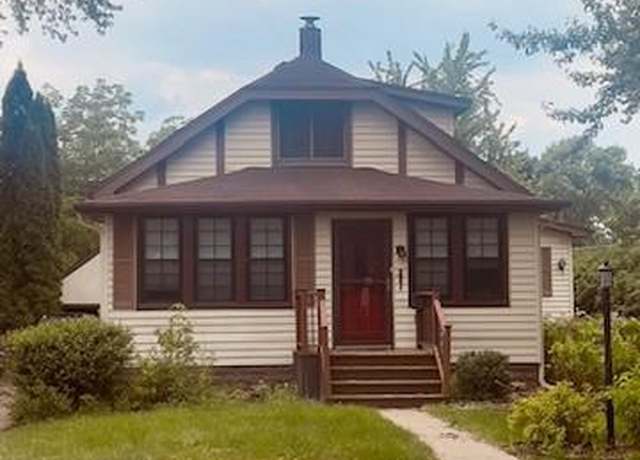 Property at 3979 Reservoir Blvd, Columbia Heights, MN 55421, 3 beds, 2 baths