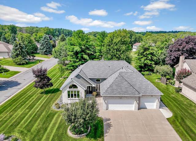 Property at 3615 Krey Ave, Vadnais Heights, MN 55127, 4 beds, 3 baths