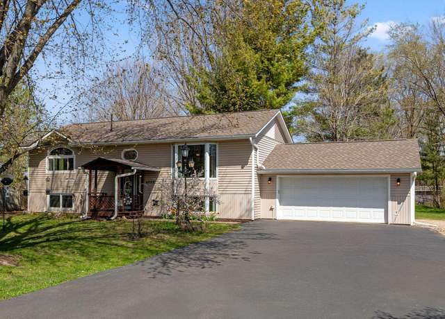 Property at 4820 Pioneer Trl, Greenfield, MN 55357, 4 beds, 3 baths