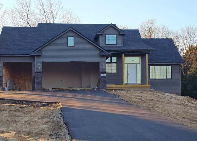 Property at 27532 Dahlia St NW, Isanti, MN 55040, 4 beds, 4 baths