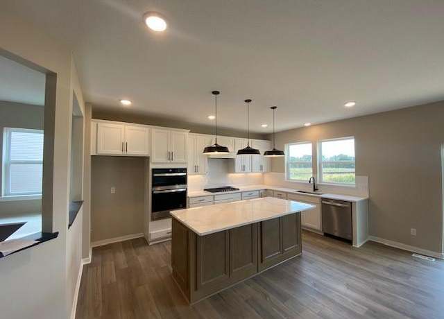 Property at 14735 105th Pl N, Maple Grove, MN 55369, 5 beds, 4 baths