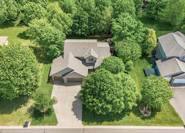 Property at 13584 Aspen Dr, Rogers, MN 55374, 5 beds, 4 baths