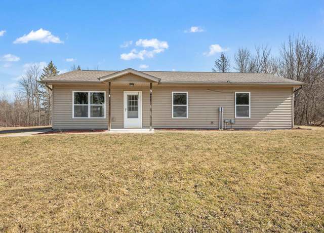 Property at 420 S Cedar St, Hill City, MN 55748, 3 beds, 1 bath