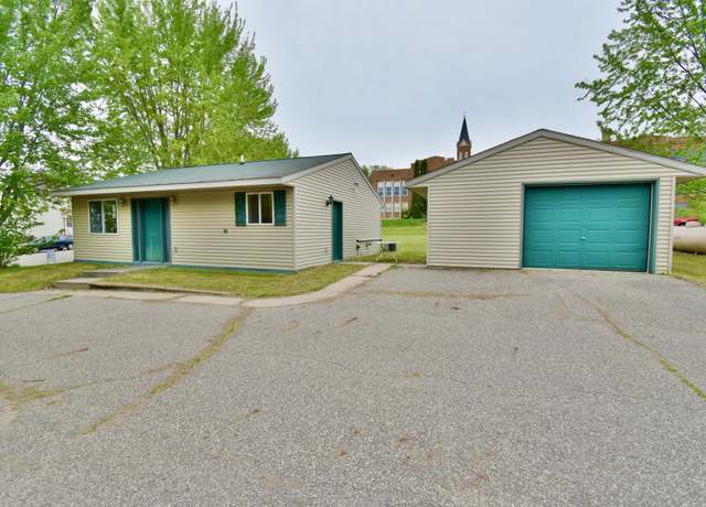 Property at 160 Cedar St, Holdingford, MN 56340, 2 beds, 1 bath