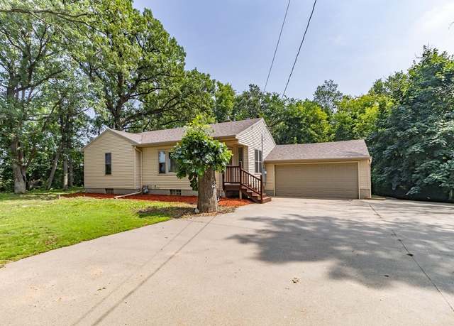 Property at 501 Manning Ave S, Afton, MN 55001, 4 beds, 2 baths