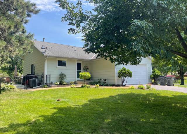 Property at 15607 Kumquat St NW, Andover, MN 55304, 4 beds, 2 baths