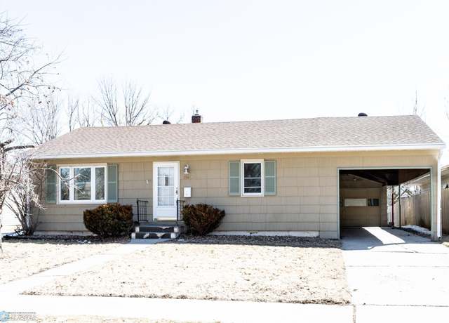Property at 1649 1st St N, Fargo, ND 58102, 4 beds, 2 baths