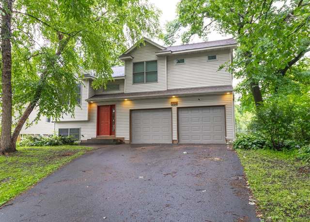Property at 659 Goodview Ave N, Oakdale, MN 55128, 3 beds, 3 baths