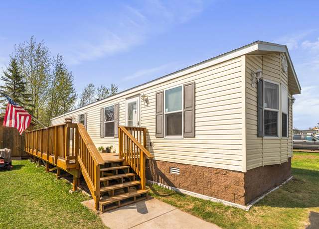 Property at 3908 Brian St, Duluth, MN 55803, 2 beds, 1 bath