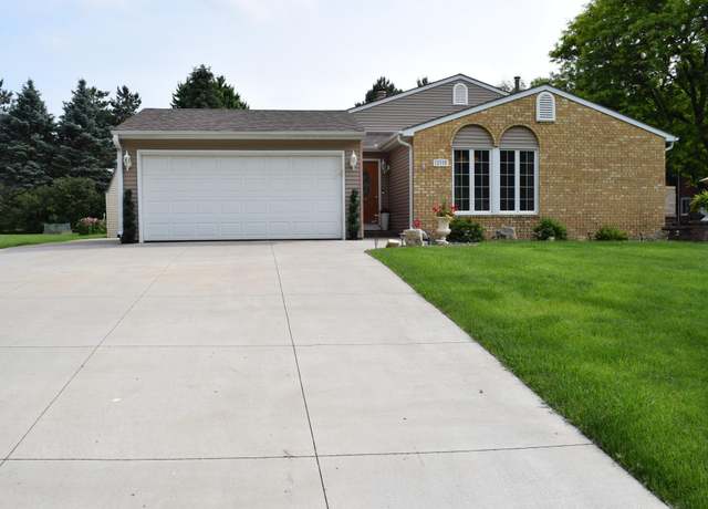 Property at 12115 50th Ave N, Plymouth, MN 55442, 4 beds, 2 baths