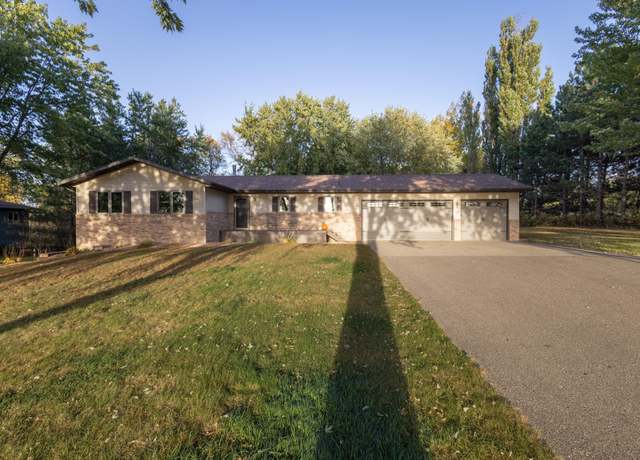 Property at 26760 Riverside Dr, Fergus Falls, MN 56537, 4 beds, 3 baths