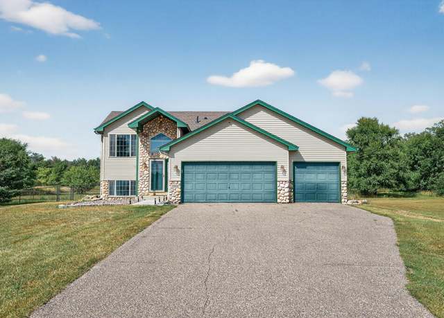 Property at 13940 301st Ave, Baldwin Twp, MN 55371, 4 beds, 2 baths