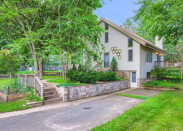 Property at 9480 206th St N, Forest Lake, MN 55025, 3 beds, 3 baths