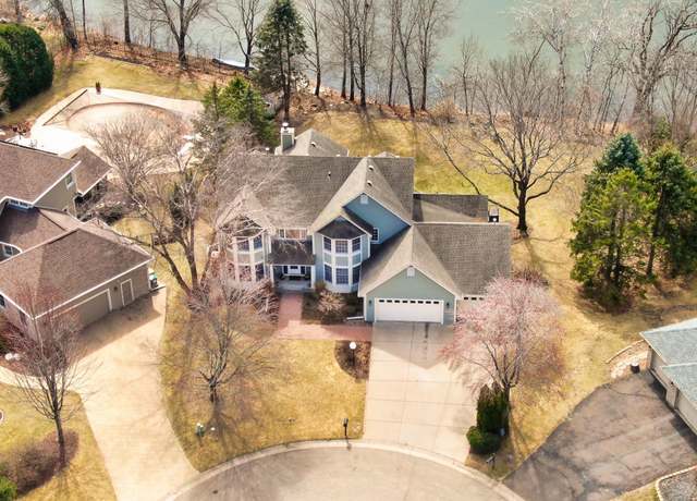 Property at 2270 Oak Glen Ct, Stillwater, MN 55082, 6 beds, 4 baths