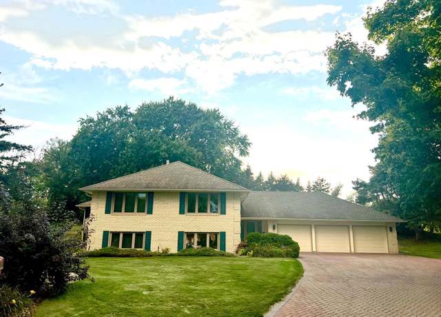 Property at 12236 48th Pl N, Plymouth, MN 55442, 5 beds, 3 baths