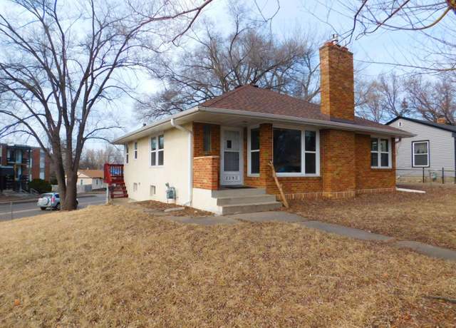 Property at 2293 7th Ave E, North Saint Paul, MN 55109, 2 beds, 1 bath