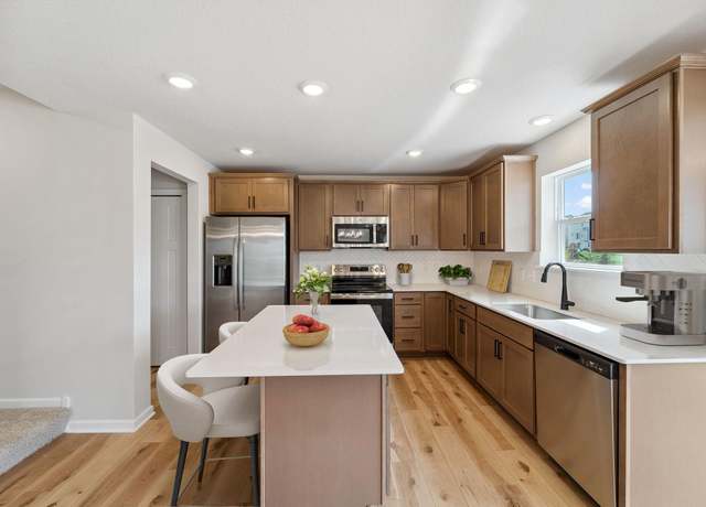 Property at 7285 Paris Ave NE, Otsego, MN 55330, 3 beds, 3 baths