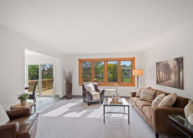 Property at 3242 12th Ave, Anoka, MN 55303, 3 beds, 2 baths