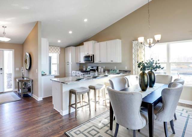 Property at 5200 Mustang Dr S, Woodbury, MN 55129, 4 beds, 3 baths