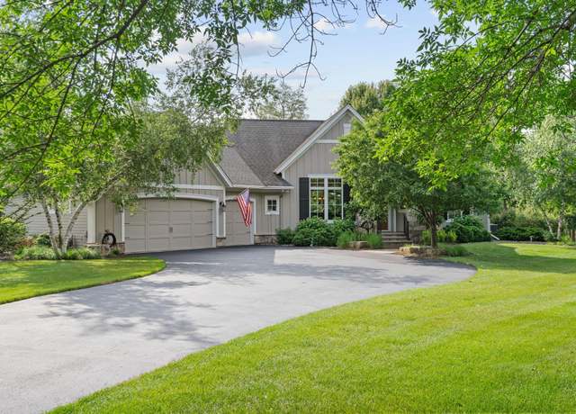 Property at 339 Lindsay Rd, Hudson, WI 54016, 4 beds, 3 baths