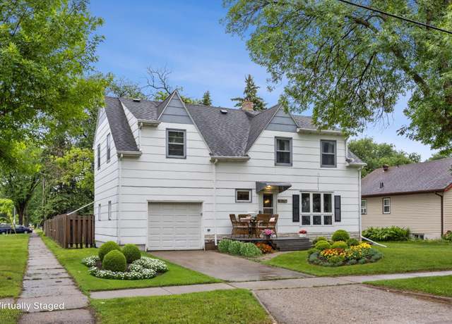 Property at 302 14th St S, Moorhead, MN 56560, 4 beds, 2 baths
