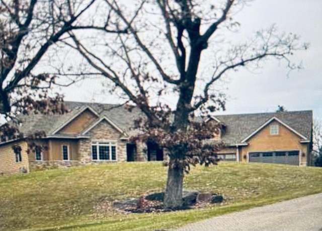 Property at 15506 Loop Rd S, Burnsville, MN 55306, 4 beds, 3 baths