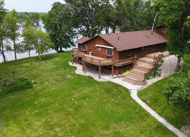 Property at 1122 S Andrew Dr NE, Lake Andrew Twp, MN 56273, 4 beds, 3 baths