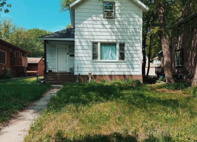Property at 601 10th St S, Fargo, ND 58103, 3 beds, 1 bath