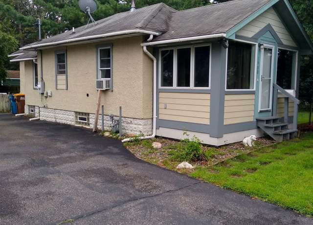 Property at 1988 Florence St, White Bear Lake, MN 55110, 1 bed, 1 bath