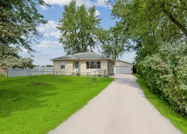 Property at 4787 220th St W, Farmington, MN 55024, 2 beds, 1 bath