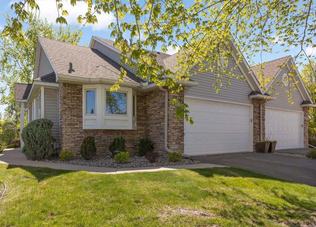 Property at 1049 Westcliff Curv, Shoreview, MN 55126, 2 beds, 3 baths