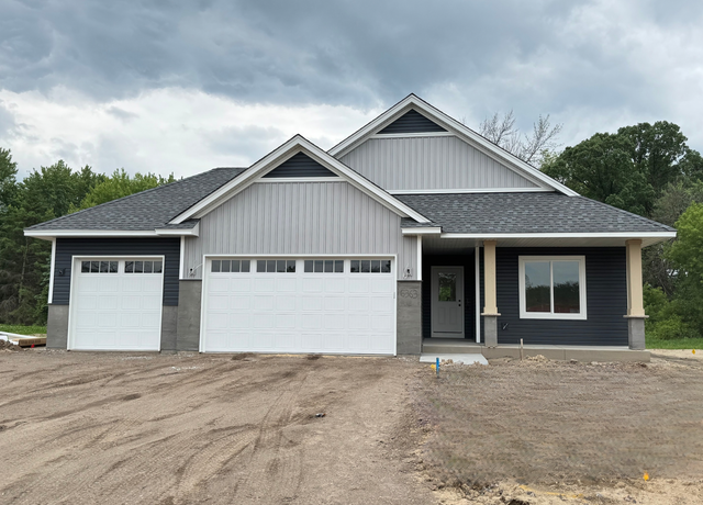 Property at 6363 Goodwin Ln, Wyoming, MN 55092, 2 beds, 2 baths