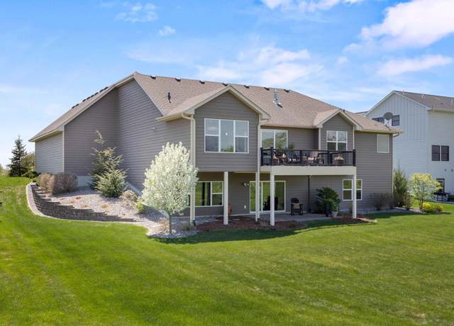 Property at 4680 Spruce Way, Medina, MN 55359, 5 beds, 4 baths