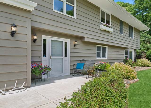 Property at 4590 Merrywood Ln, Excelsior, MN 55331, 4 beds, 3 baths