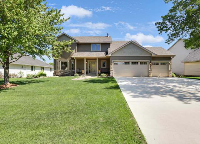 Property at 14261 Fossil Ln, Apple Valley, MN 55124, 5 beds, 4 baths