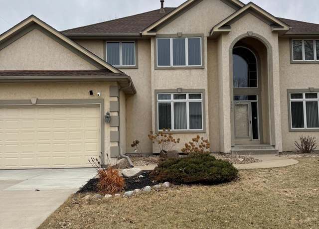 Property at 3963 Garland Ln N, Plymouth, MN 55446, 5 beds, 4 baths