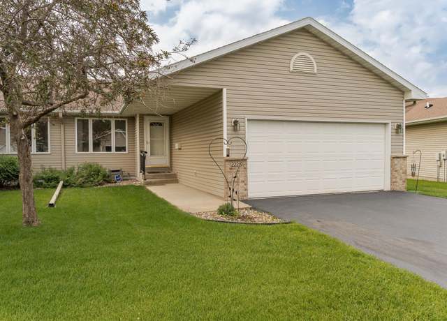 Property at 2225 Fisher Ct NW, Rochester, MN 55901, 3 beds, 3 baths