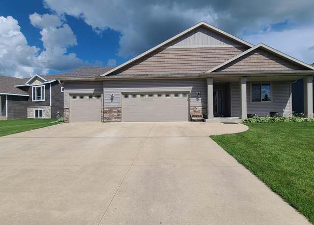 Property at 1302 18th Dr NE, Austin, MN 55912, 4 beds, 3 baths