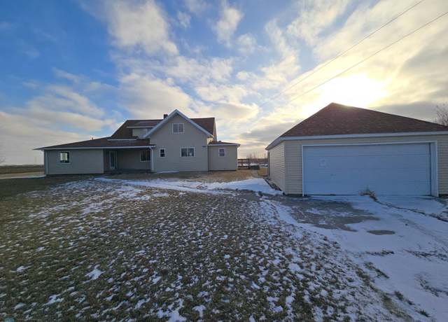 Property at 3905 160 1/2 Ave SE, Casselton, ND 58059, 5 beds, 3 baths