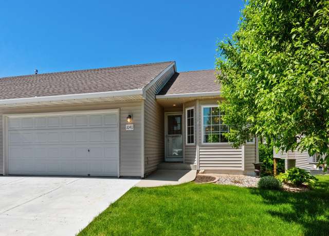 Property at 1040 Primrose Ln, Waconia, MN 55387, 3 beds, 3 baths