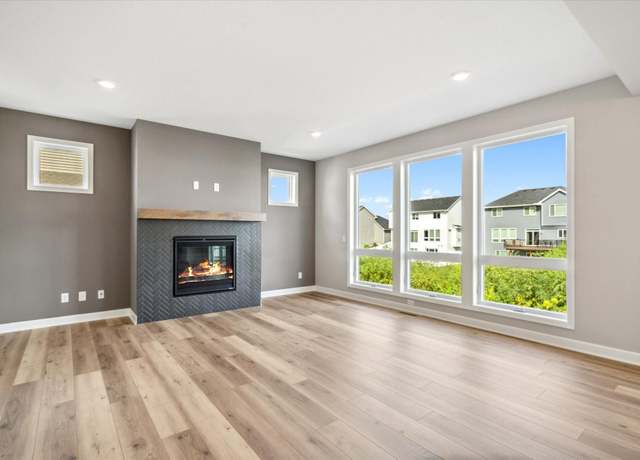 Property at 15068 Ardmullivan Ln, Rosemount, MN 55068, 5 beds, 4 baths