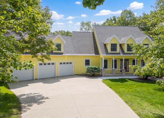 Property at 6674 Zumbro Hylands NW, Rochester, MN 55901, 5 beds, 5 baths