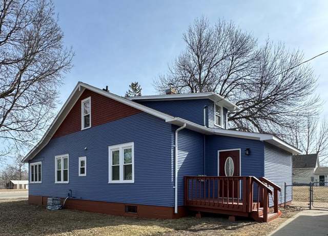 Property at 204 1st Ave N, Dent, MN 56528, 4 beds, 1 bath