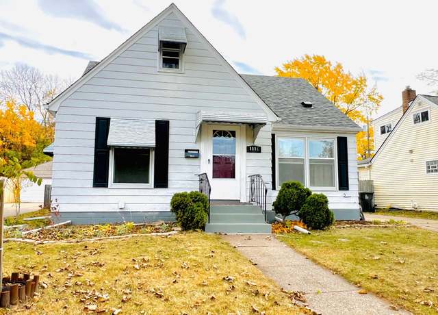 Property at 1116 Flandrau St, Saint Paul, MN 55106, 3 beds, 2 baths